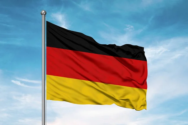 Tecido Pano Bandeira Nacional Alemanha Acenando Belo Fundo Nublado — Fotografia de Stock