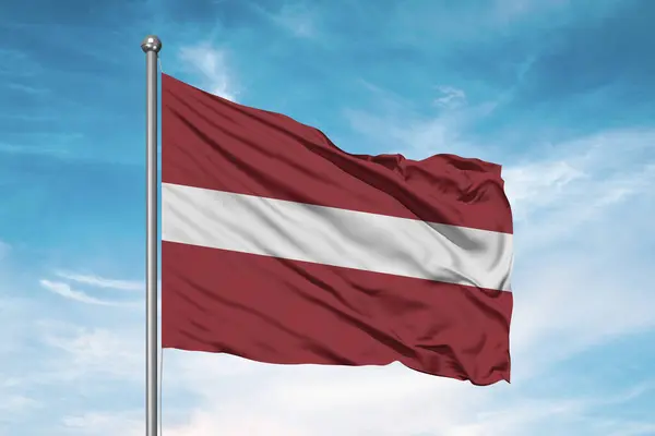 Letónia Tecido Pano Bandeira Nacional Acenando Fundo Nublado Bonito — Fotografia de Stock