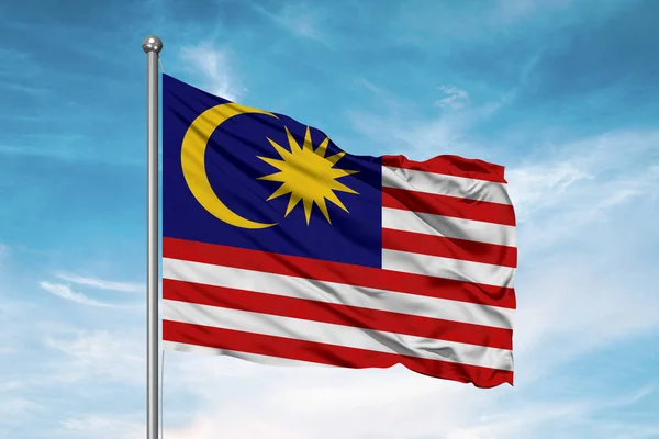 Maleisië Nationale Vlag Doek Zwaaiend Mooie Bewolkte Achtergrond — Stockfoto