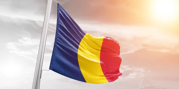 Čad Národní Vlajka Tkaniny Vlnění Krásné Oblačné Slunce Pozadí — Stock fotografie