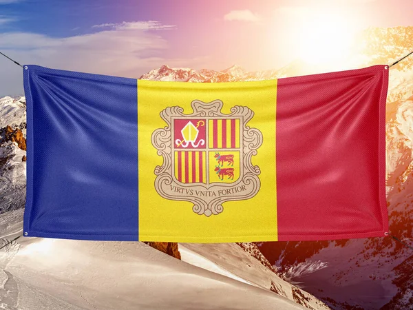 Andorra Nationale Vlag Stof Zwaaien Mooie Berg Achtergrond — Stockfoto