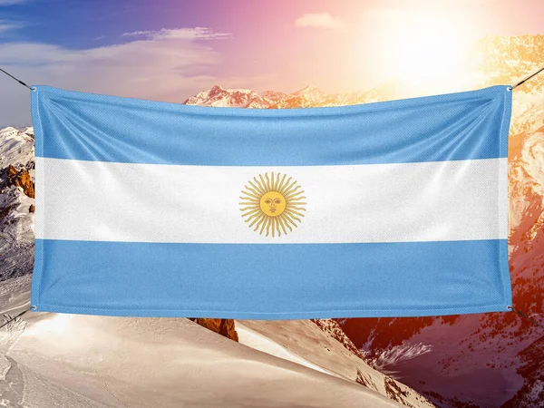 Tecido Pano Bandeira Nacional Argentina Acenando Belo Fundo Montanha — Fotografia de Stock