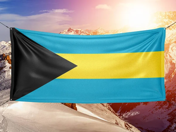 Bahamas Nationale Vlag Doek Zwaaiend Prachtige Mountain Achtergrond — Stockfoto