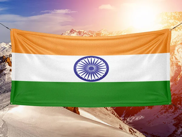 Tecido Pano Bandeira Nacional Índia Acenando Belo Fundo Montanha — Fotografia de Stock