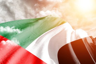 Avusturya ulusal bayrak kumaşı güzel bir arka planda dalgalanıyor.