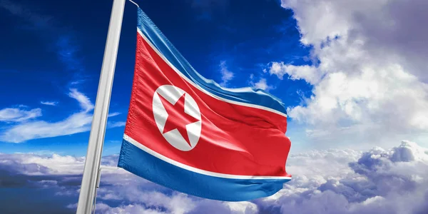 Coreia Tecido Pano Bandeira Nacional Norte Acenando Céu Bonito Fundo — Fotografia de Stock