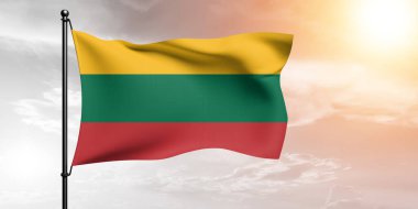 Litvanya ulusal bayrak kumaşı güzel bir arka planda sallanıyor.