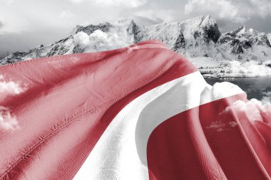 Letonya Ulusal Bayrak Kumaşı Güzel bir arka planda sallanıyor.