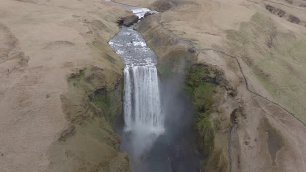 Drone Beelden Van Skogafoss Waterval Het Zuiden Van Ijsland Overdag — Stockvideo
