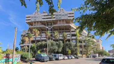 Valencia, İspanya; 4-10-2024 Valencia şehrinin muhteşem yeşil alanı