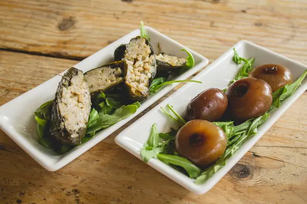 Başlangıç, Sidel ve Köy Tahta Tablosu Dips 'li Şarküteri Kurulu