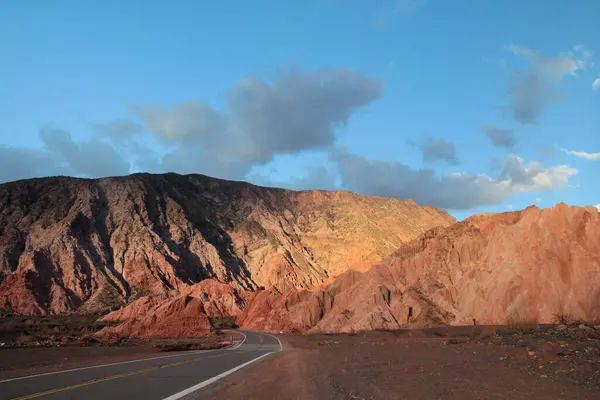 stock image Red canyon. View of the arid desert, red sand, sandstone and rocky formations            