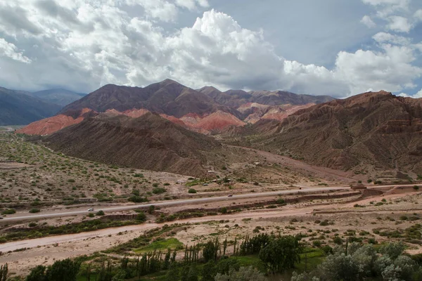 Geología Valle Las Coloridas Montañas Vista Aérea Del Monumento Hornocal — Foto de Stock