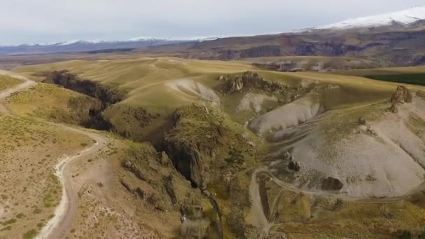 Andes Cordillera Uitzicht Vanuit Lucht Onverharde Weg Dorre Woestijn Bergen — Stockvideo