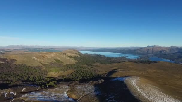 Vista Aérea Los Andes Desde Cima Del Volcán Batea Mahuida — Vídeo de stock