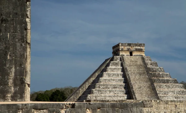Maya Civilisationens Arkitektur Och Kultur Chichen Itza Stenpyramid Ruiner — Stockfoto
