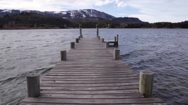 View Wooden Dock Peaceful Lake Mountains Horizon — Stock Video