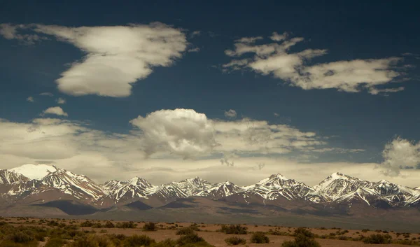 Alpejski Krajobraz Panoramiczny Widok Góry Andów Cordillera Śnieżnymi Szczytami Pod — Zdjęcie stockowe