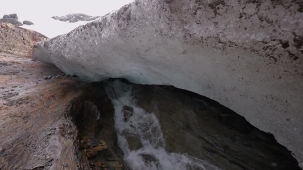 Glaciar Fusión Vinciguerra Río Subterráneo Cueva — Vídeos de Stock