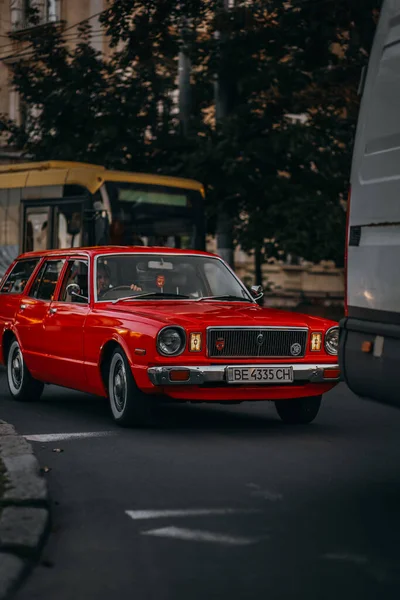 Красный Роскошный Винтажный Автомобиль — стоковое фото