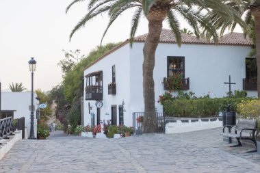 İspanya 'daki Kanarya Adası' ndaki La Gomera şehrinde bir sokak.