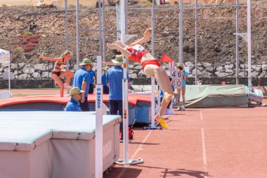 İstanbul, Türkiye - 15 Haziran 2016: Türkiye Federasyonu Atletizm Federasyonu Şampiyonası sırasında koşan tanımlanamayan sporcu