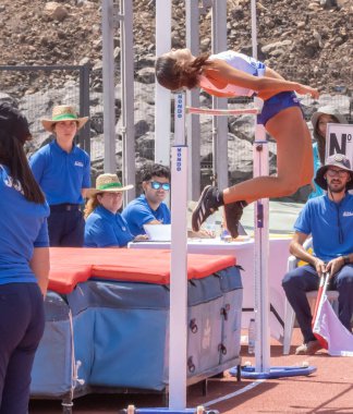 Engelli yarışması sırasında atlet