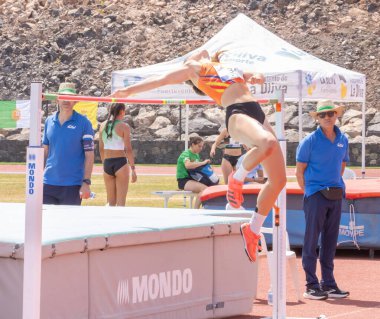 İstanbul, Türkiye - Ağustosta 30, 218: Atletin tanımladığı Türkiye Balkan Şampiyonası 'nda koşan sporcu.