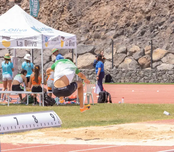 İstanbul, Türkiye - Mayıs 21, 20 0 2: Atletizm Konfederasyonu sırasında koşan sporcuları tanımlayan