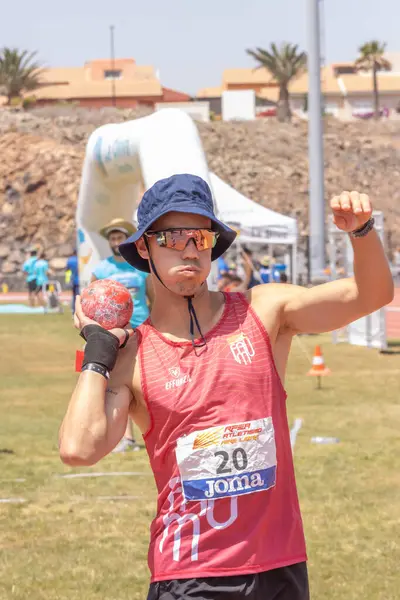 Barselona, İspanya - 25 Ağustos, 2018: Barselona 'da koşan maratonun atleti