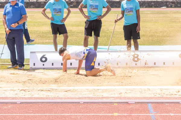 İstanbul, Türkiye - 24 Şubat, 209: Balkanlar Balkan Atletizm Şampiyonası sırasında koşan sporcu