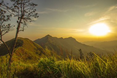 Kanchanaburi Tayland 'daki dağ manzarası