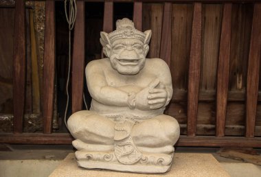 Taş heykel bali stilidir.