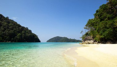 Phang-nga Eyaletindeki Surin adası, ada, thailnad