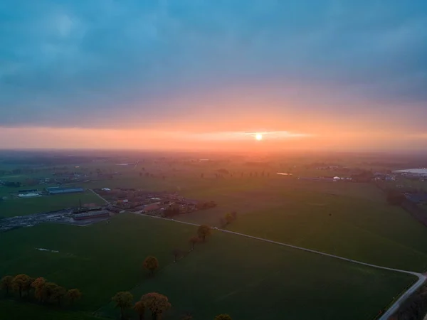 Vista Aérea Interminables Pastos Exuberantes Tierras Cultivo Bélgica Bajo Cielo — Foto de Stock