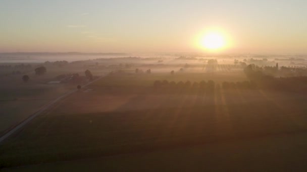 Lot Dronem Nad Ziemią Uprawną Zbierz Kolory Wschodu Słońca Nad — Wideo stockowe