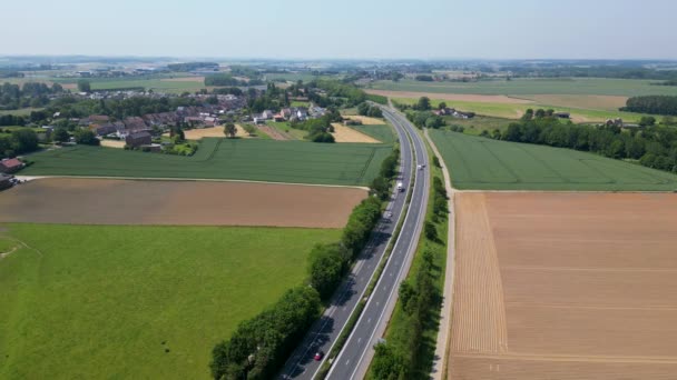2023年7月6日 比利时布拉班特 Halle Vlaams Brabant Panoramic Aerial Drone View E19 — 图库视频影像