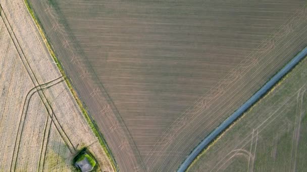 Magasan Égen Felfüggesztve Drónlencse Föld Művészi Képét Örökíti Meg Hatalmas — Stock videók