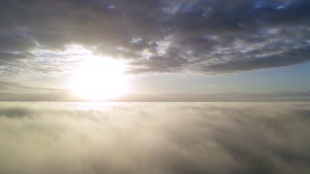 Metraje Captura Momento Impresionante Por Encima Una Manta Nubes Con — Vídeo de stock