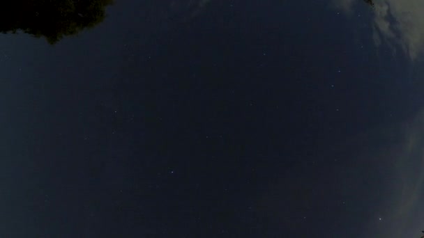 Цей Часовий Проміжок Відображає Ефірну Сутність Хмар Прихованих Темрявою Ночі — стокове відео