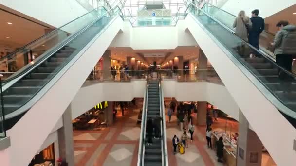 Esta Filmagem Lapso Tempo Captura Pulso Vibrante Movimentado Shopping Center — Vídeo de Stock