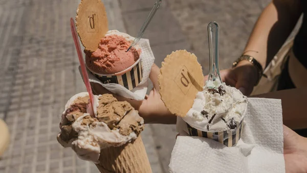 Florence ice cream hi-res stock photography and images - Page 7