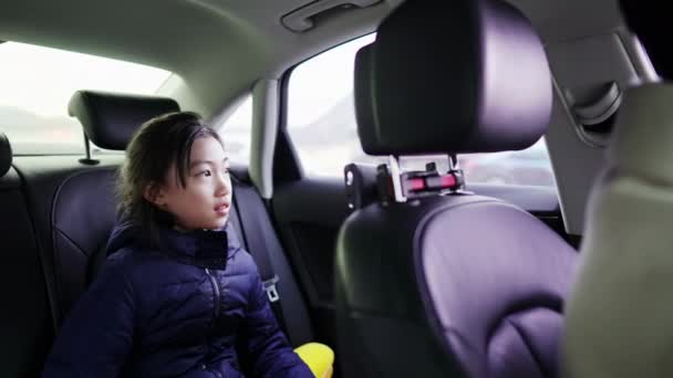 Zeitlupenvideo Eines Koreanischen Mädchens Einem Auto Der Stadt Seoul Südkorea — Stockvideo