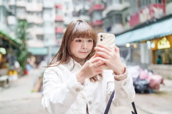 홍콩에서 그녀의 년대에 — 스톡 사진
