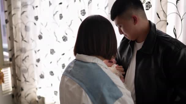 Vídeo Câmera Lenta Uma Mãe Pai Taiwaneses Casa Dos Anos — Vídeo de Stock