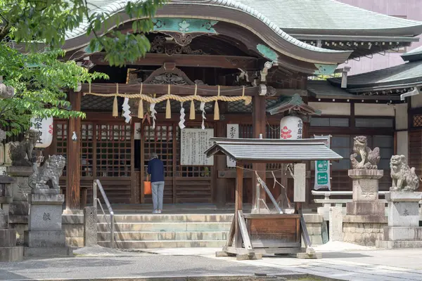 爱知县名古市奇库萨区Takamu神龛的礼拜仪式 免版税图库图片