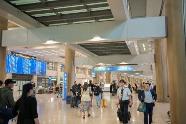 Güney Kore, Incheon 'daki Incheon Uluslararası Havalimanı' ndaki Seul demiryolu terminaline gidin. 9 Ekim 2024.