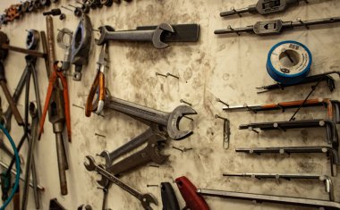 üretim, montaj ve inşaat araçları