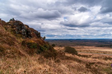 Arre Dağlarında yürüyüş, Brittany, Fransa