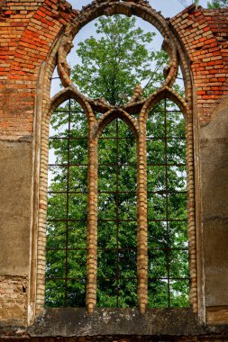Jawka, Podlasie, Polonya 'daki St. Anthony Kilisesi kalıntıları.